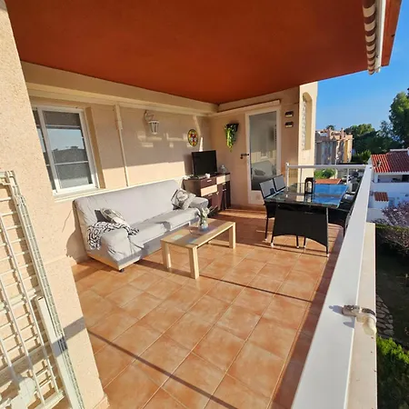 Acogedor Con Terraza Y Vistas Al Jardin アパート デニア